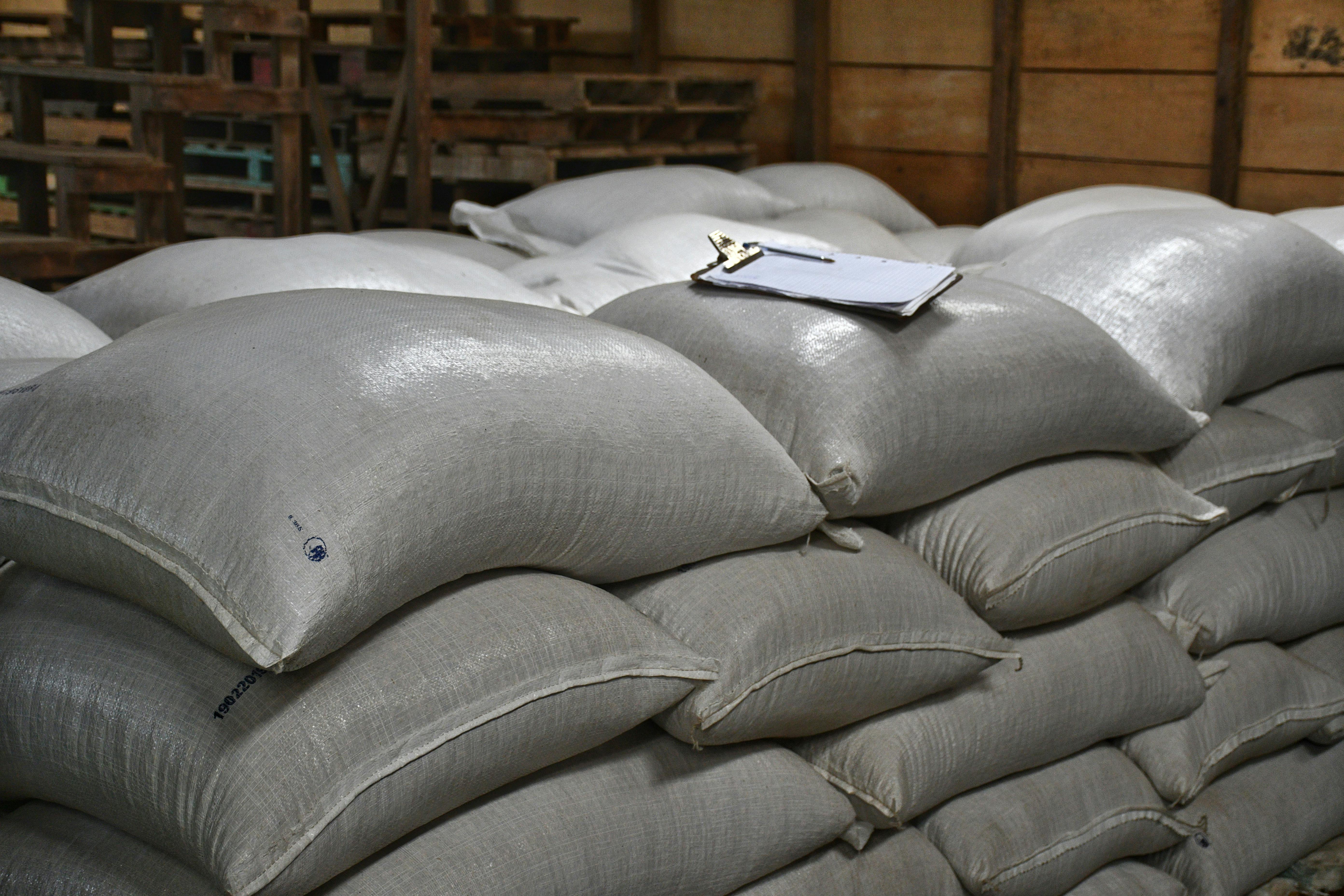 Logistics & Warehousing